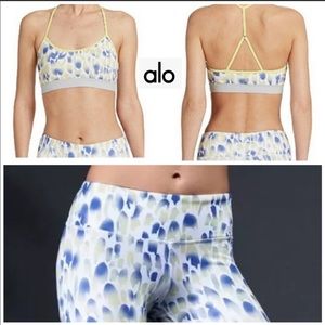 Alo Yoga matching set